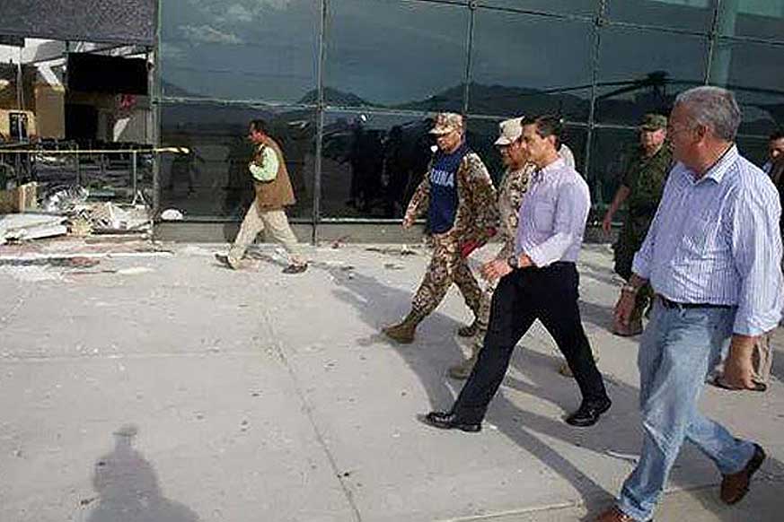 The President of Mexico, Enrique Peña Nieto, toured the damaged areas following t